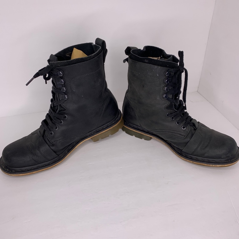 Dr. Martens Pier Leather Boots 13337001